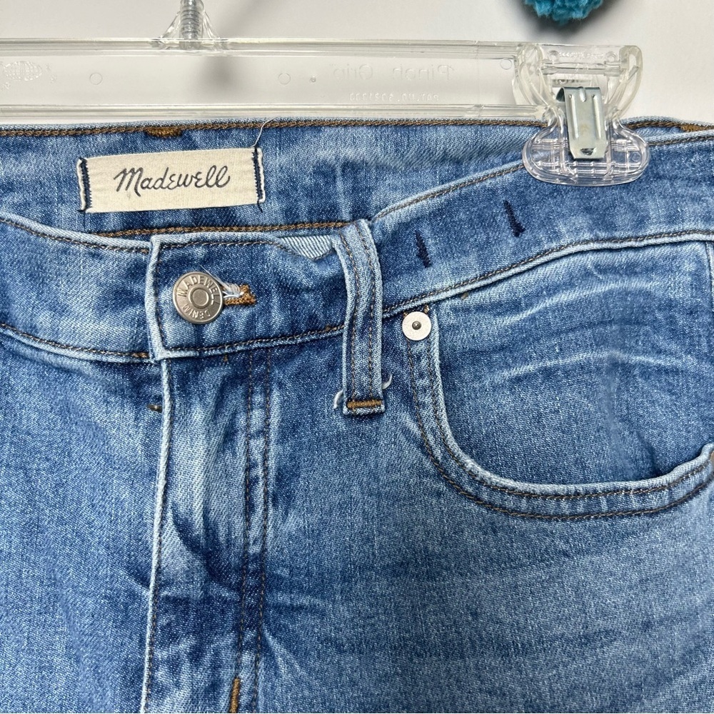 Madewell 9” High Rise Skinny Jeans - Picture 2 of 6